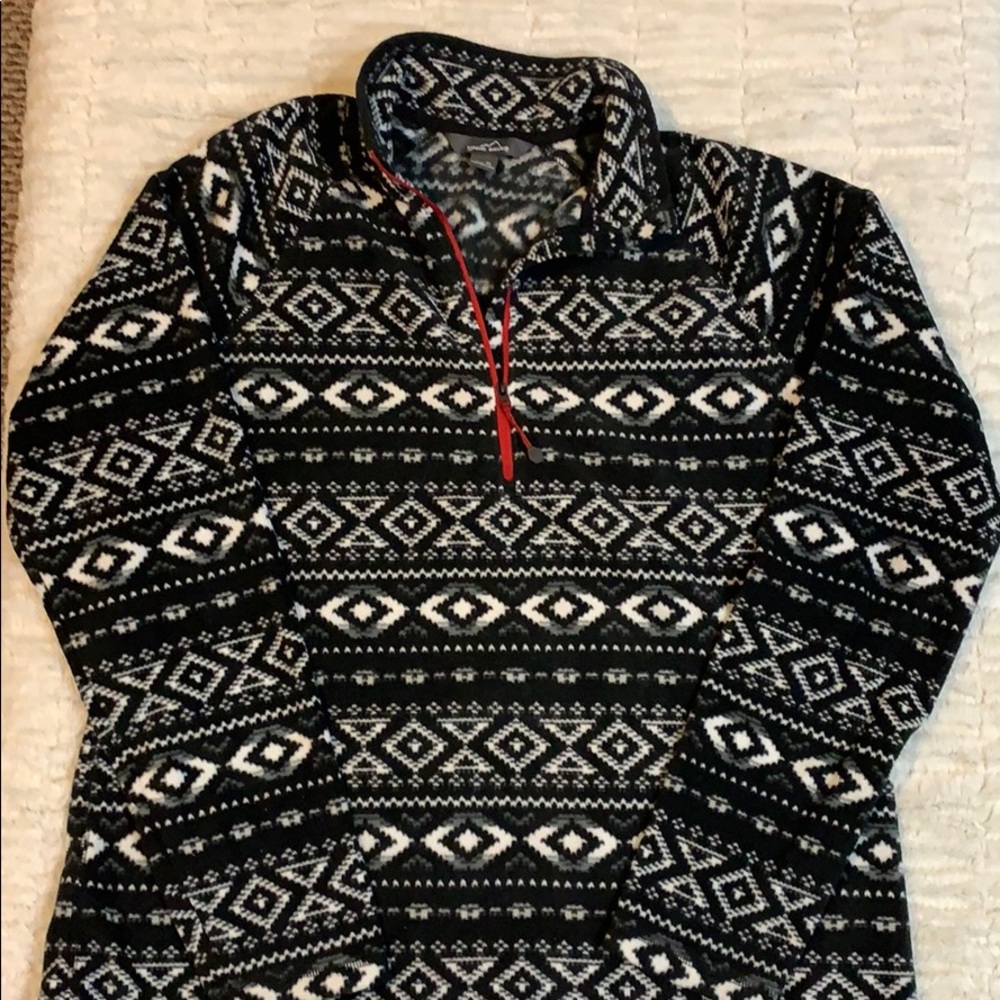 Black and white Aztec patterned pullover